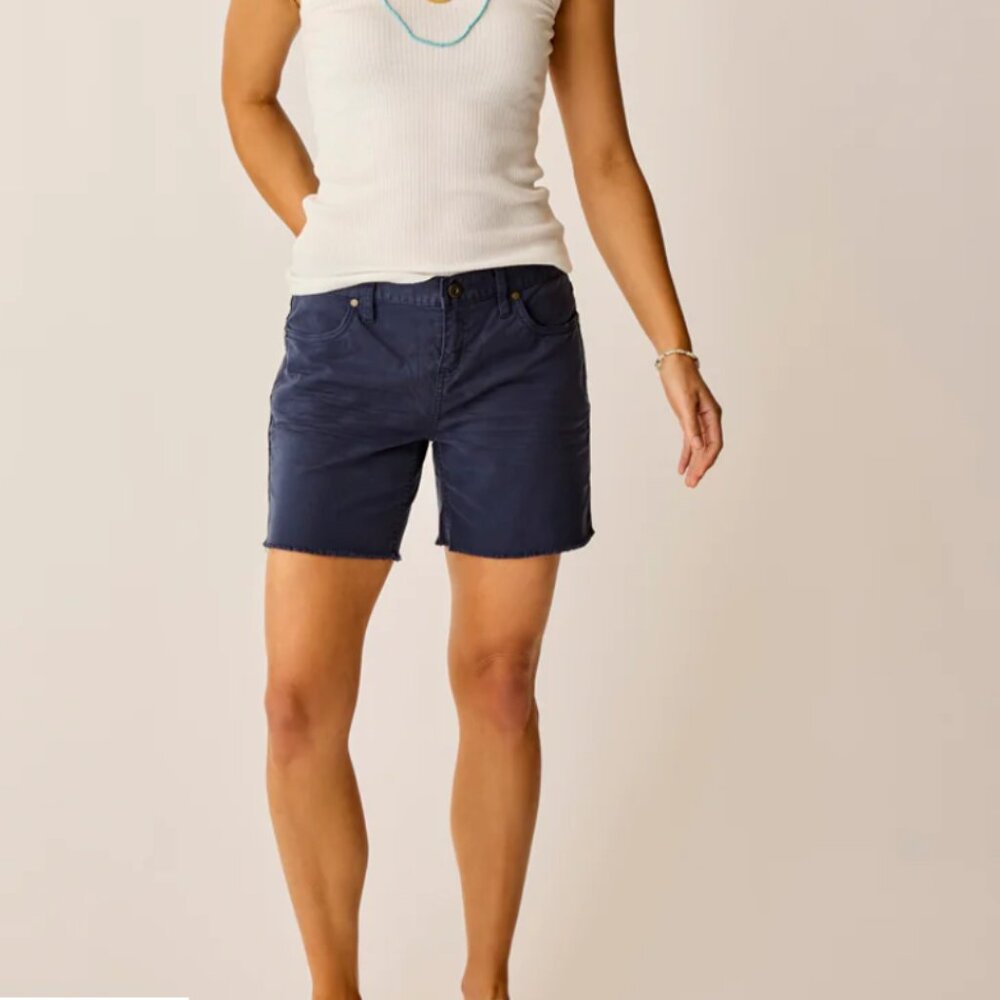 Carve Design- Oahu 6" twill short - NAVY BLUE